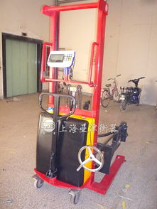 架抱式油桶车电子秤与手动液压搬运倒料秤 装卸搬运的高效解决方案